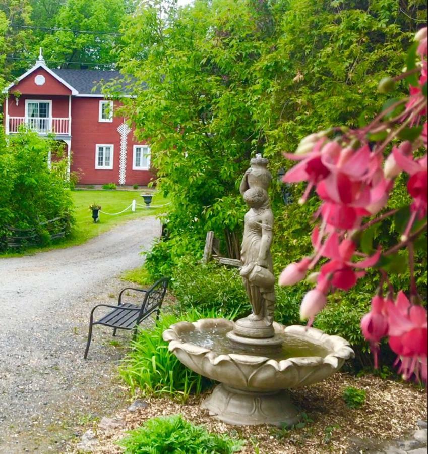 Auberge Du Manoir Dauth Sainte-Anne-de-la-Perade Bagian luar foto